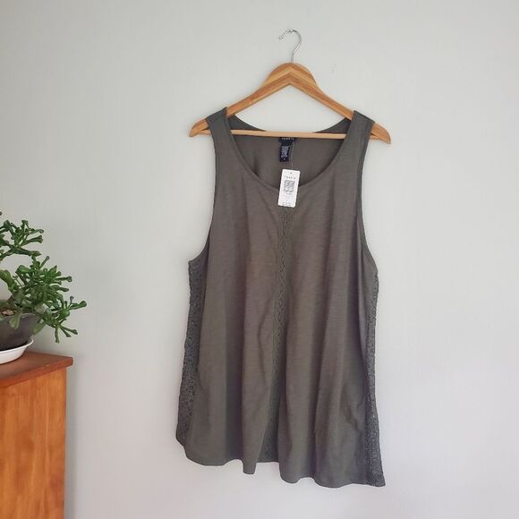Torrid plus size Olive green tank with lace accents in size 3 - Picture 5 of 7